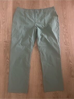 ZeroXposur Men's Green Solid Flat Front Casual Pants 40W XXL Nylon/Spandex